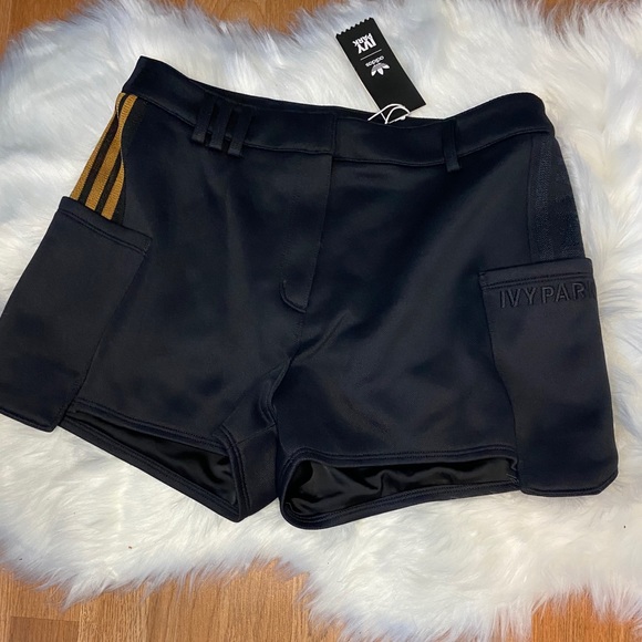 IVY PARK Pants - Ivy Park Suit Shorts Black